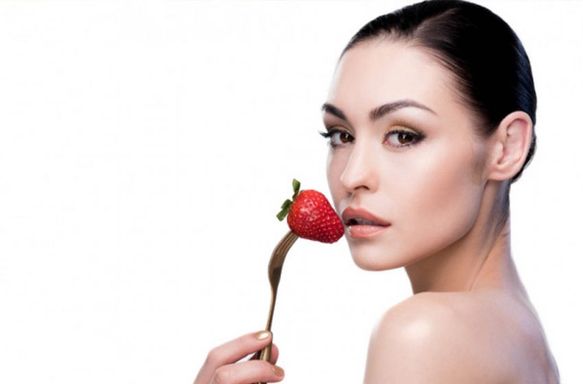  5 cara Memanfaatkan Stroberi untuk Kecantikan Anda