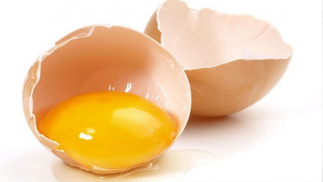Cara Menggunakan Kuning Telur untuk Kesehatan Rambut