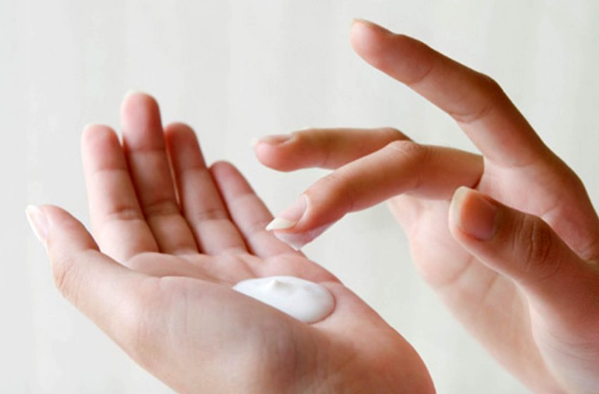  Manfaat Rutin Menggunakan Hand Cream untuk Kulit Tangan