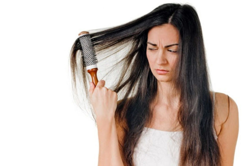  Tips Mengatasi Rambut dan Kulit Kepala Berminyak