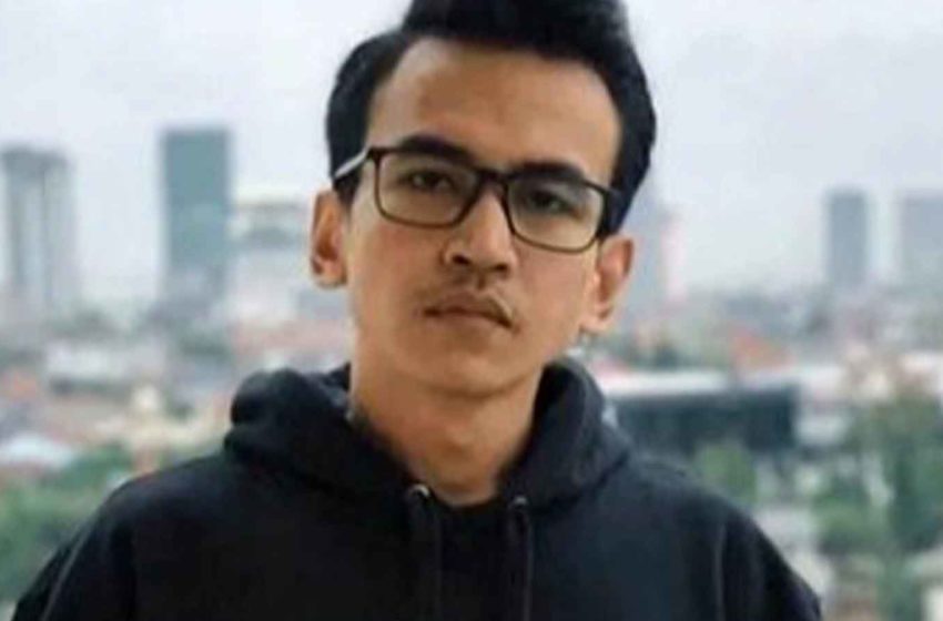  Adam Deni Ungkap Pernah Menjadi Teman Ahmad Sahroni dan Bertemu di Bali