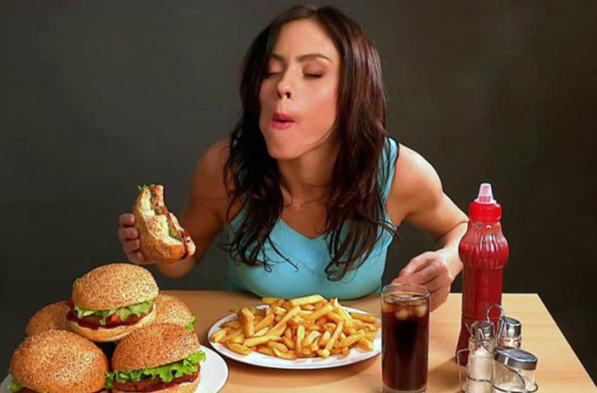  Sering Konsumsi Makanan Siap Saji? Ini Bahaya yang Mengintai Anda
