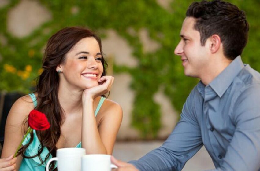  Cari Tahu Keuntungan Memiliki Pasangan yang Lebih Muda
