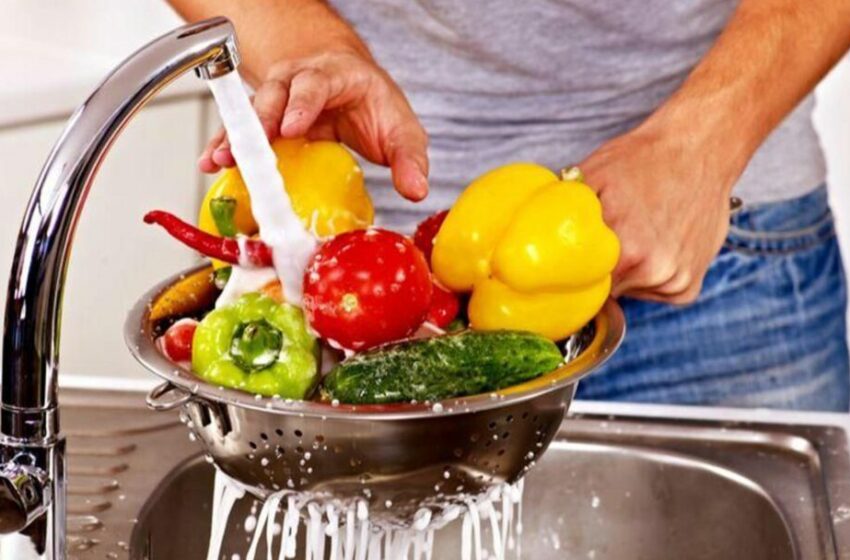  Simak Tips Mencuci Buah dan Sayuran yang Benar