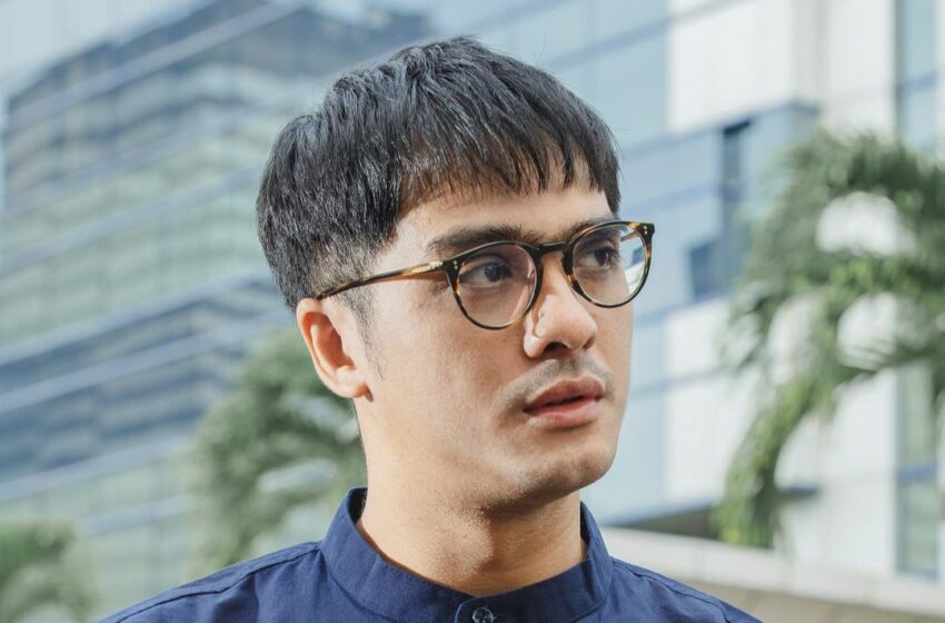  Tiga Tahun Kerja Kantoran, Ricky Harun Kaku saat Jalani Syuting Film