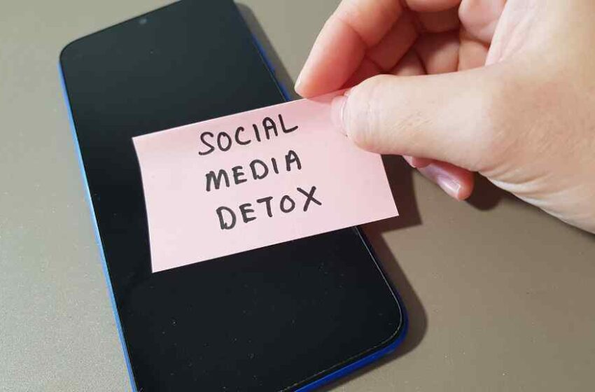  Mengapa Kamu Perlu Detox dari Media Sosial? Inilah Manfaatnya