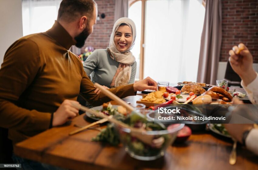  Menjaga Tubuh Tetap Sehat saat Lebaran, Tips Diet yang Bisa Kamu Terapkan