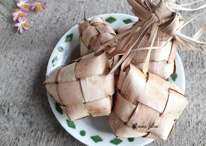  Mengungkap Misteri Ketupat, Jejak Sejarah di Balik Sajian Lebaran yang Memikat