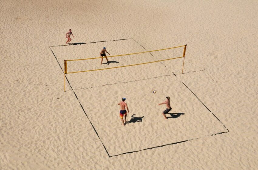  Mengenal Lebih Dekat Volley Pantai, Olahraga Seru di Pasir