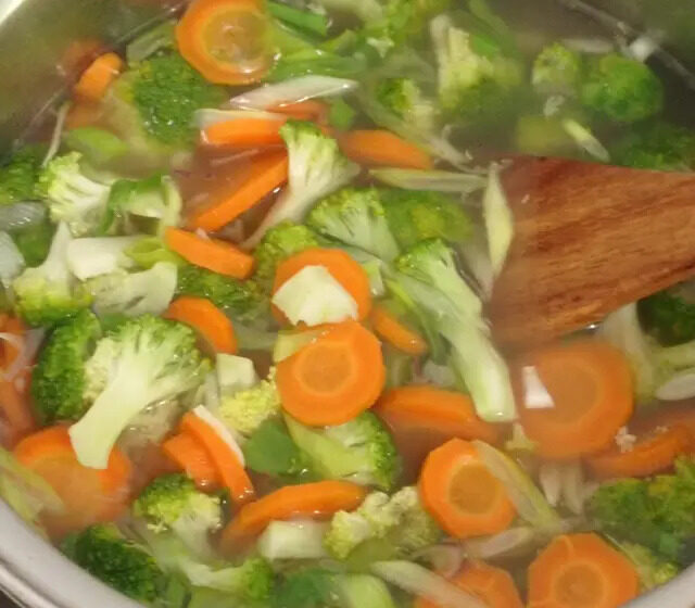  Sop Brokoli Wortel,  Paduan Sehat dan Lezat untuk Menu Keluargamu