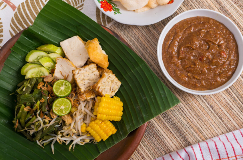  Gado-Gado Makanan Vegetarian Indonesia Terbaik