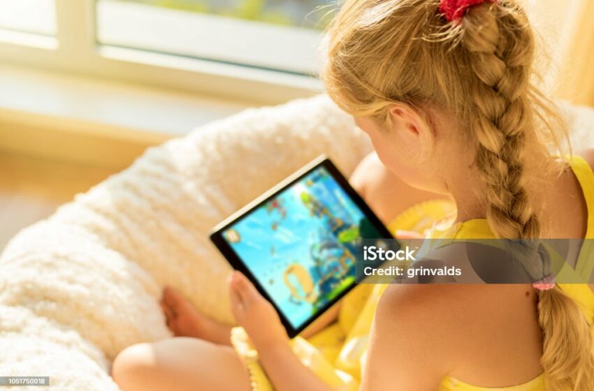  Strategi Bijak Orangtua dalam Mengelola Screen Time Anak di Era Digital