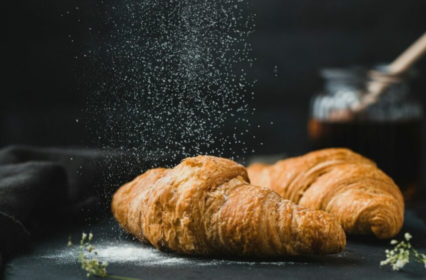  Croissant Kelezatan Prancis yang Menggoda Selera