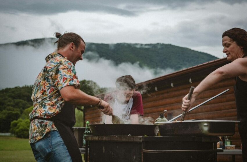  Menu Pelengkap yang Pas untuk Acara BBQ-an di Rumah