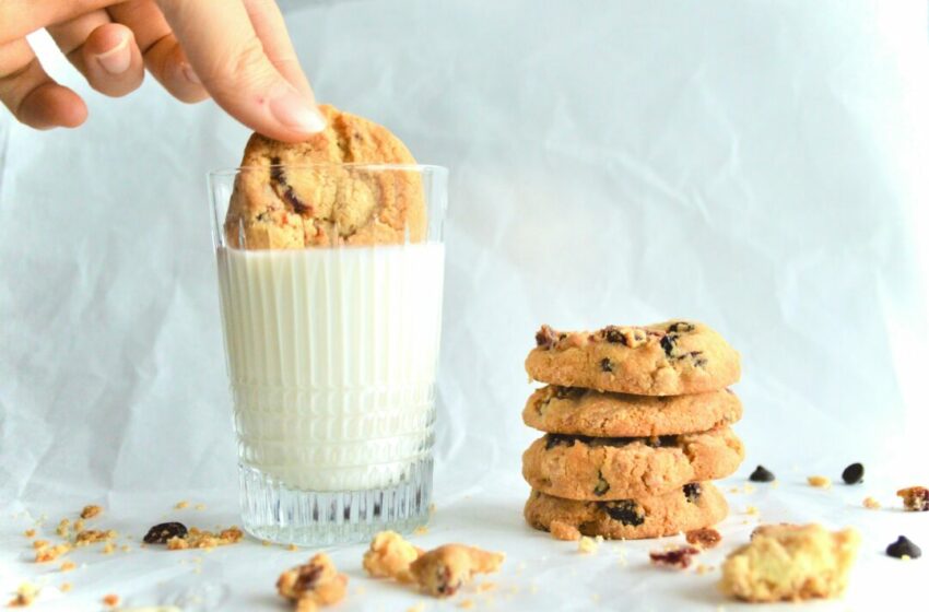  Antara Cookies dan Susu, Kenikmatan yang Memang Tiada Tara