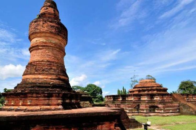  Memahami Keindahan Sejarah di Candi Muara Takus, Destinasi Wisata Tersembunyi di Riau