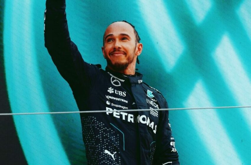  Kenalan Yuk Sama Lewis Hamilton, Sang Raja Balap Formula 1