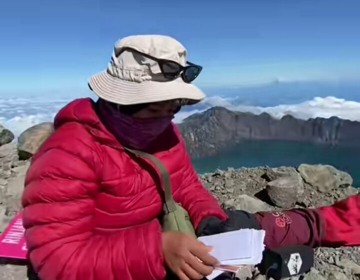  Setelah Joki Strava, Kini Hadir Jastip Foto dan Video di Puncak Gunung