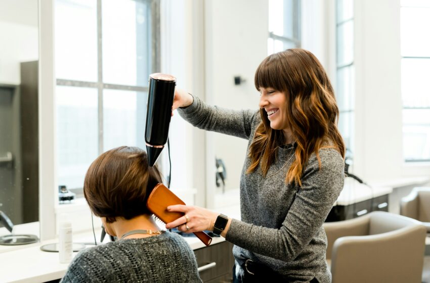  Ini Varian Serum Rambut yang Cocok Kamu Gunakan setelah Pakai Hair Dryer