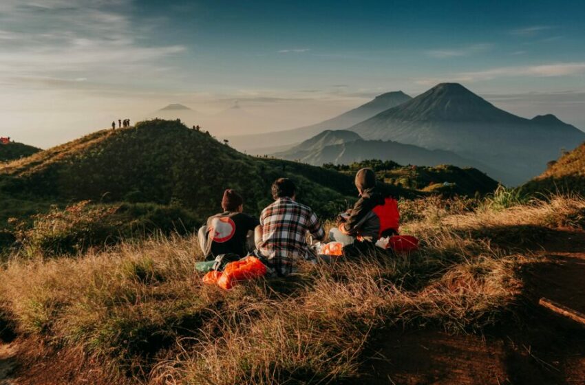  Wisata Dieng di Jawa Tengah, Menikmati Keindahan Alam dan Keajaiban Sejarah