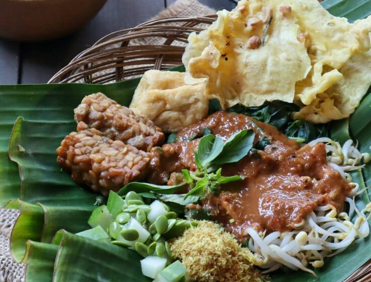  Resep Pecel, Sajian Khas yang Memikat Selera dengan Takaran Tepat