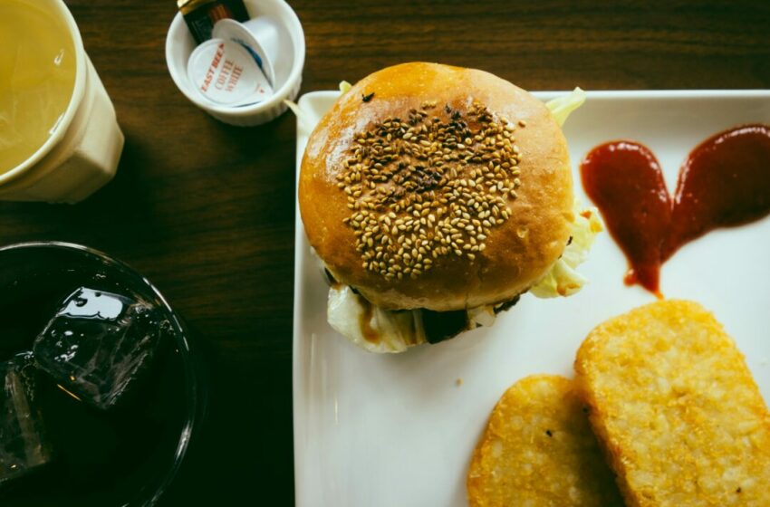  Hash Brown sebagai Side Dish Burger Favorit