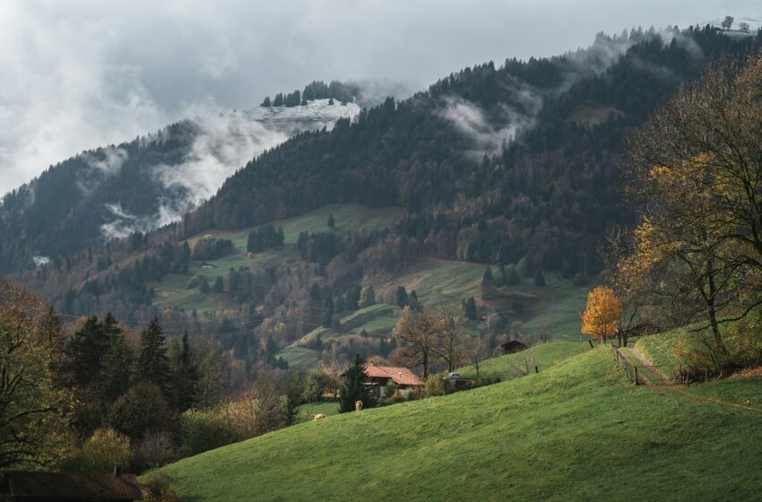  Interlaken Cocok Jadi Tujuan Kamu yang Ingin Menikmati Pemandangan Swiss