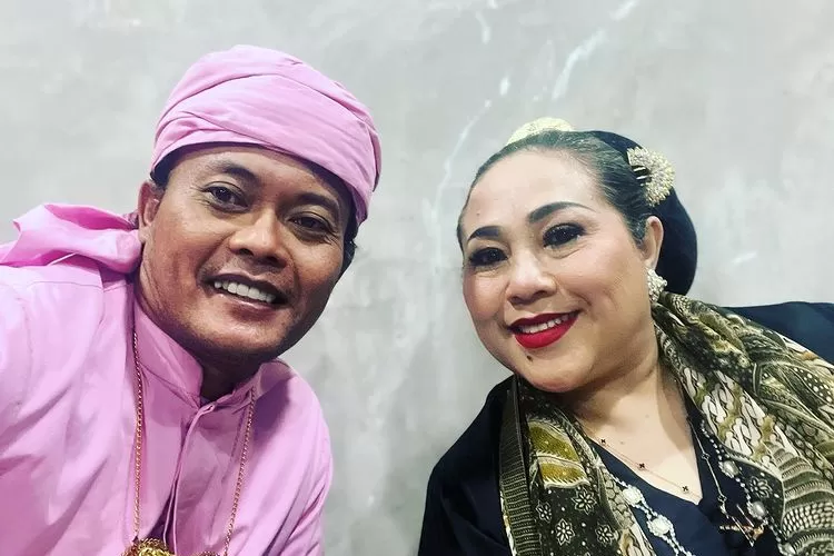  Persahabatan Penuh Ketulusan,Dukungan Sule untuk Nunung Melawan Kanker