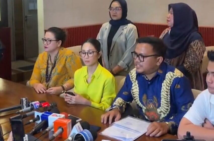  Bunga Zainal Mengalami Kerugian Rp 15 Miliar Akibat Penipuan Teman Dekat, Tabungan Pendidikan Anak Terkorbankan