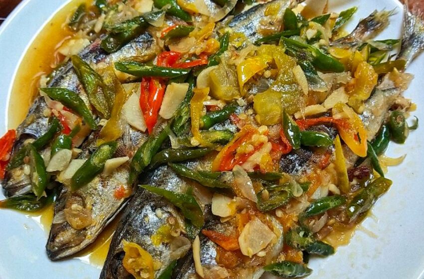  Resep Pindang Cabai Hijau, Hidangan Pedas yang Bikin Ngiler