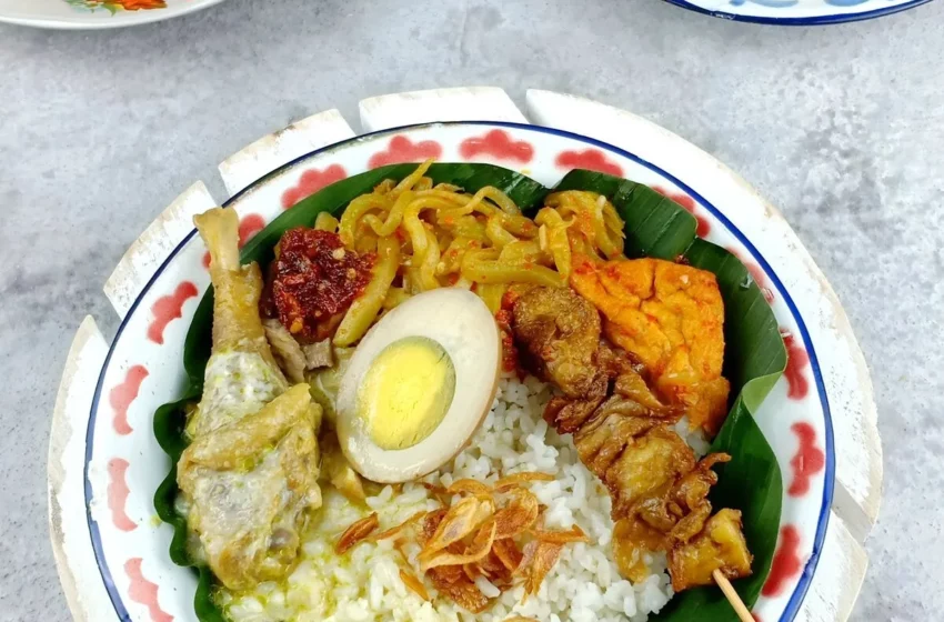  Resep Nasi Ayam Khas Semarang yang Nikmat dan Praktis