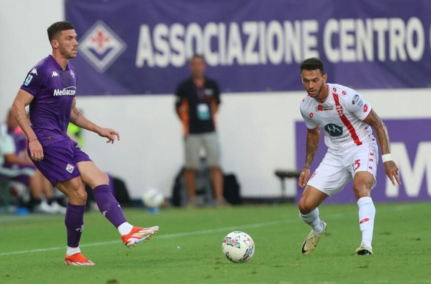  Fiorentina Bangkit Dramatis, Tahan Monza dengan Skor 2-2