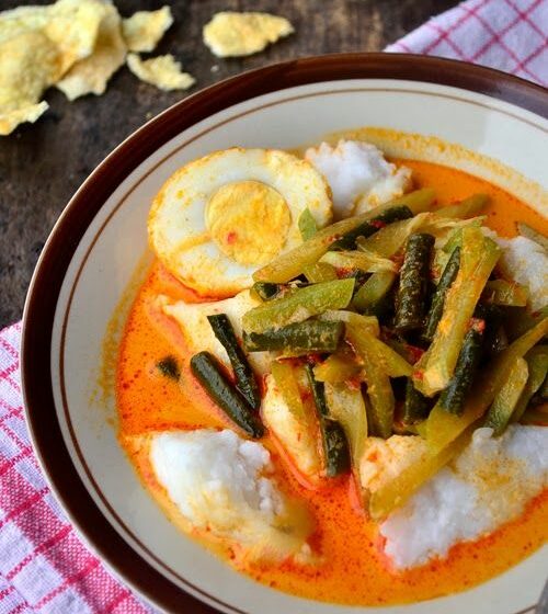  Resep Lontong Sayur Khas Jakarta: Nikmati Kelezatan Tradisional!