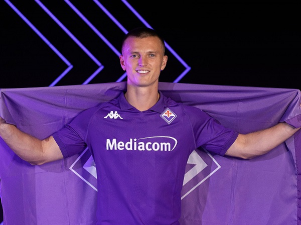  Debut Cemerlang Gudmundsson, Fiorentina Menang Dramatis