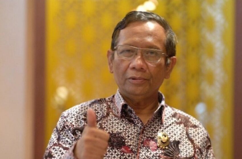  Mahfud MD Batal Hadiri Pelantikan Prabowo-Gibran Karena Ibunya