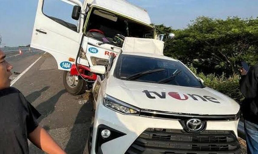  3 Kru TV One Meninggal dalam Kecelakaan Tragis di Tol Pemalang