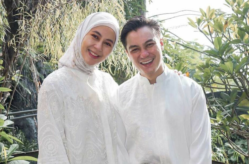  Baim Wong Tak Tahu Istrinya Pergi Umrah