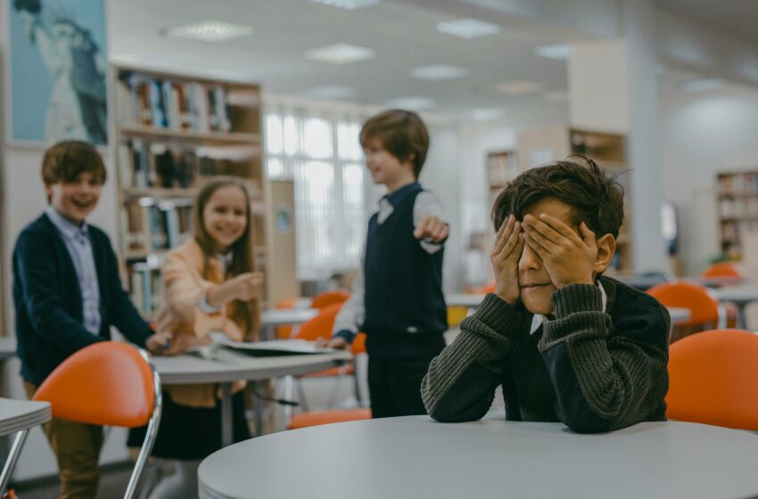  Sembuhkan Luka Batin, Solusi Psikologis untuk Trauma Masa Kecil