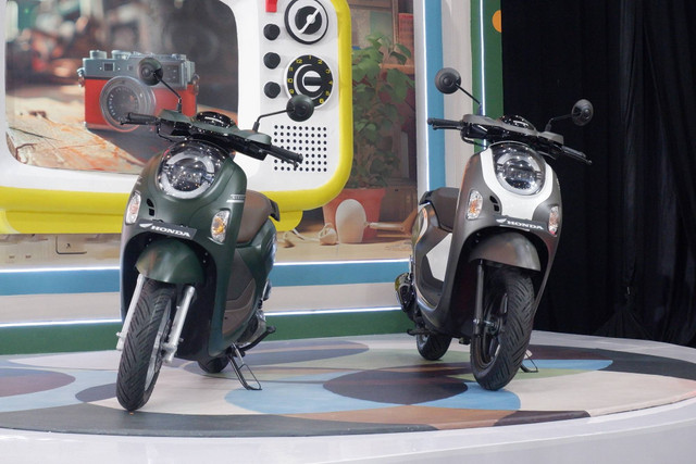  Honda Scoopy Terbaru Hadir dengan Fitur Lebih Lengkap