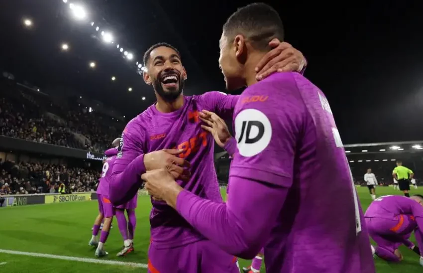  Matheus Cunha Bawa Wolves Menang Telak atas Fulham