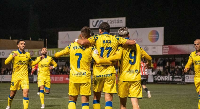  Las Palmas Menang Telak 7-0 atas Ontiñena di Copa del Rey