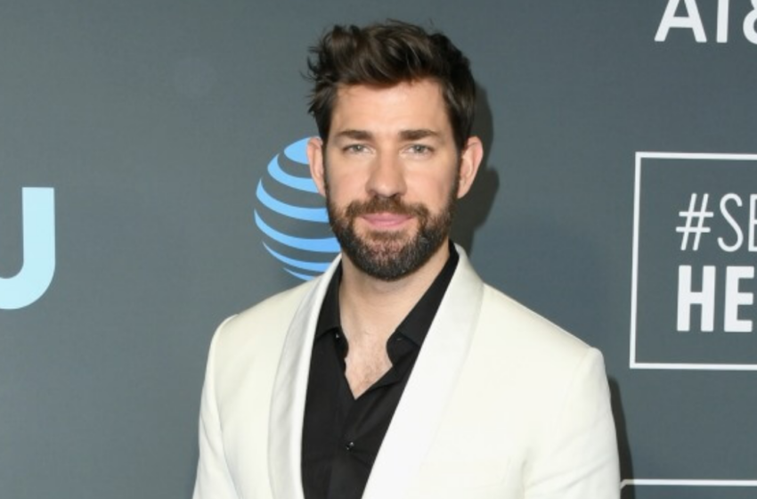  Penobatan John Krasinski sebagai Pria Terseksi di Dunia