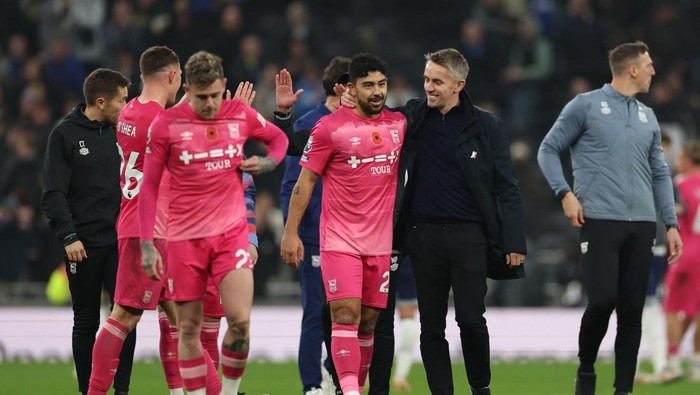  Ipswich Town Akhiri Puasa Kemenangan 22 Tahun