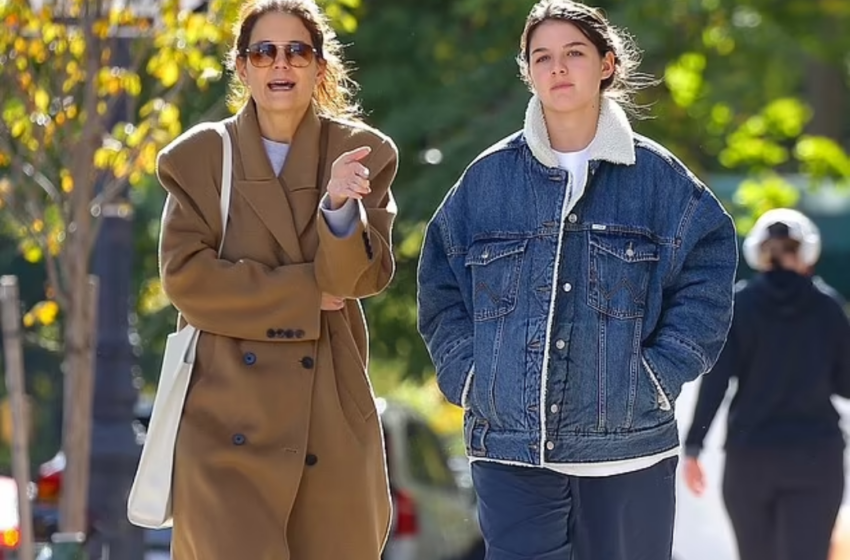  Ikatan Tak Tergoyahkan Katie Holmes dan Suri Cruise