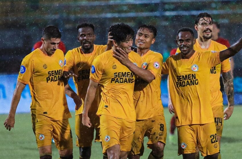  Gol Menit Akhir Bawa Semen Padang Kalahkan Madura United