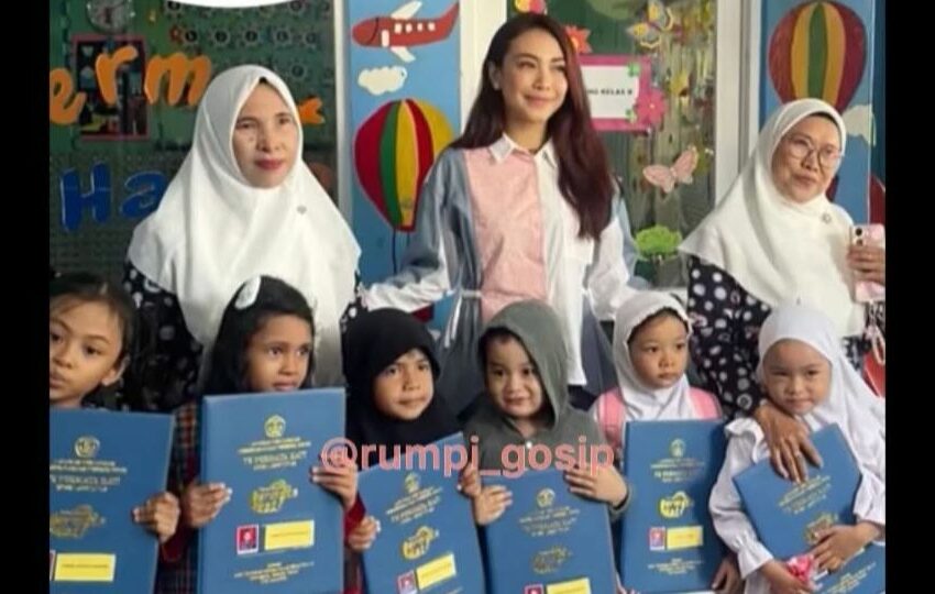  Dea Lestari, Dari Artis FTV ke Kepala Sekolah Inspiratif