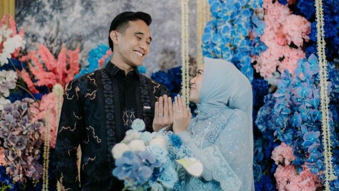  Rizky Ridho Tunangan dengan Sendy Aulia