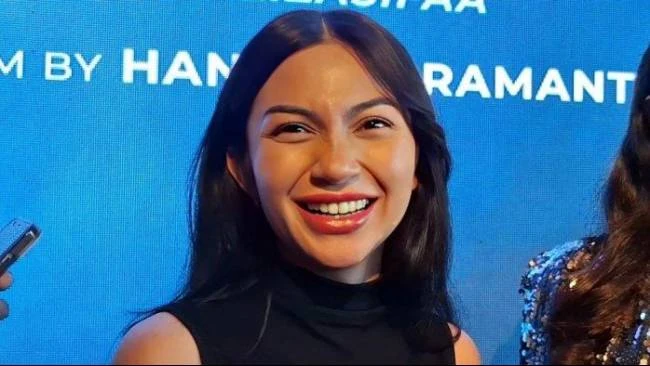  Cerita Ariel Tatum Jadi Selingkuhan Majikan di Film Baru
