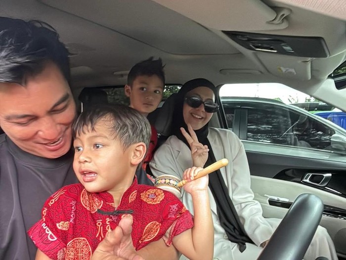  Baim Wong dan Paula Verhoeven Tetap Kompak Demi Anak