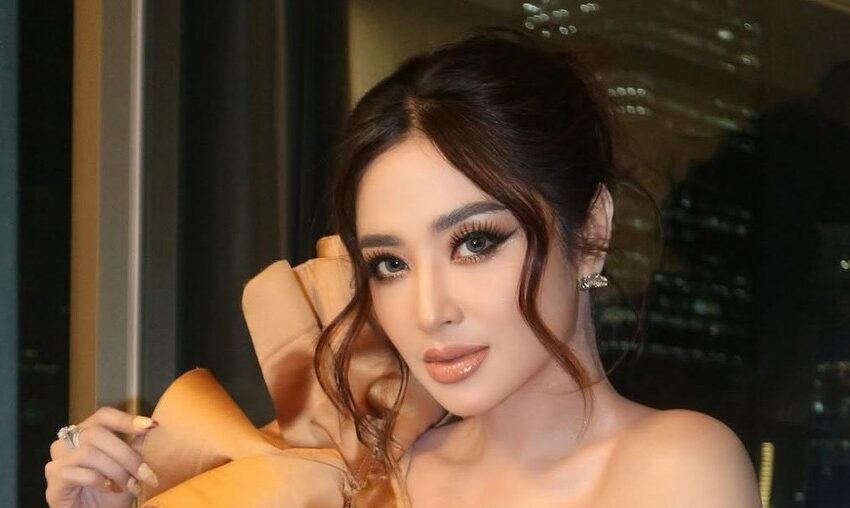 Dewi Perssik Nyanyikan Garam & Madu, Warganet Beri Respons
